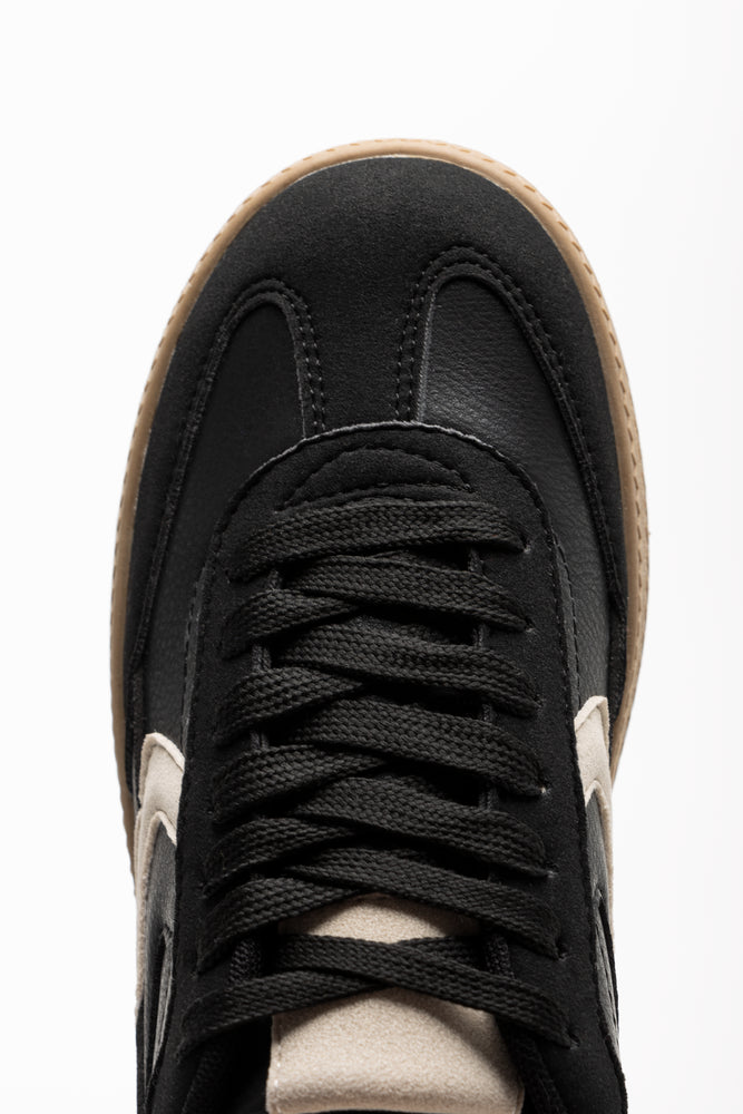 Court Sneakers Black (4)
