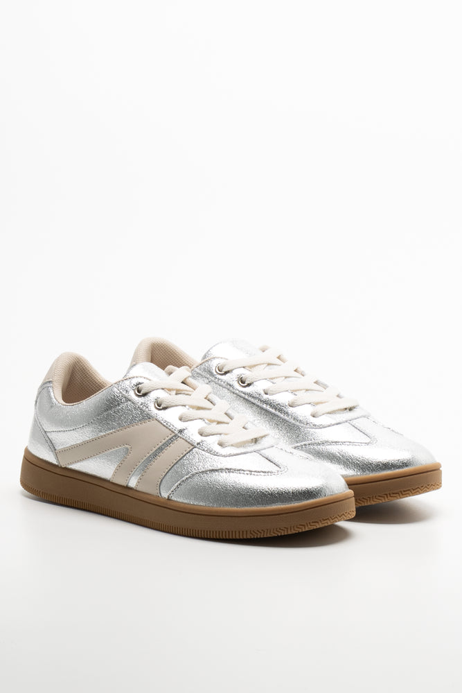 Retro Sneakers Silver