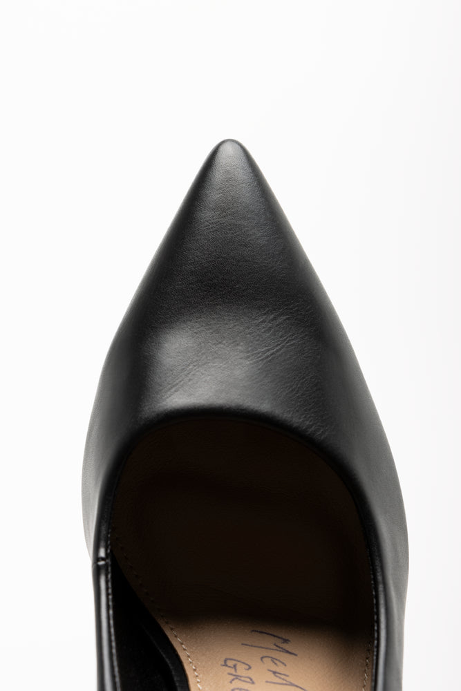 Block Heel Court Shoe Black (4)