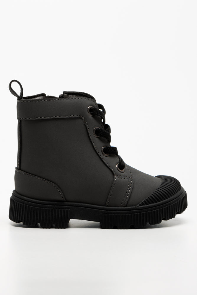 Boots Grey