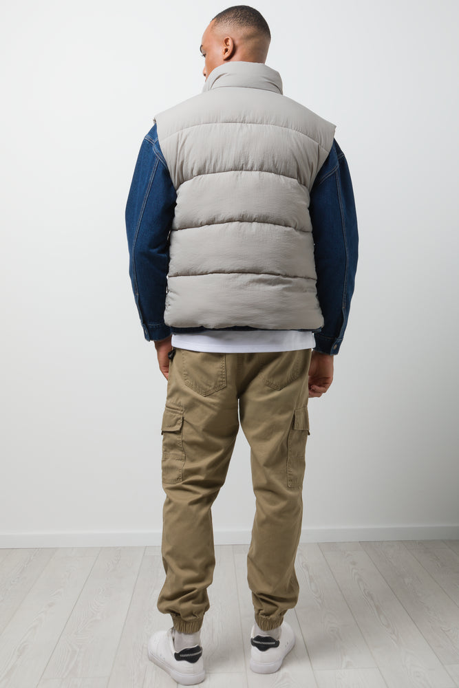 Sleeveless Puffer Jacket Light Grey (2)