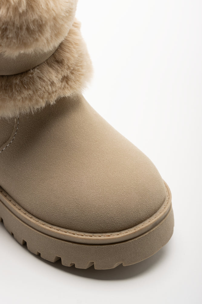 Fur Boots Cream (2)