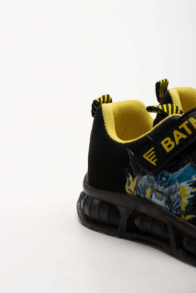 Batman Light Up Trainer Black (3)