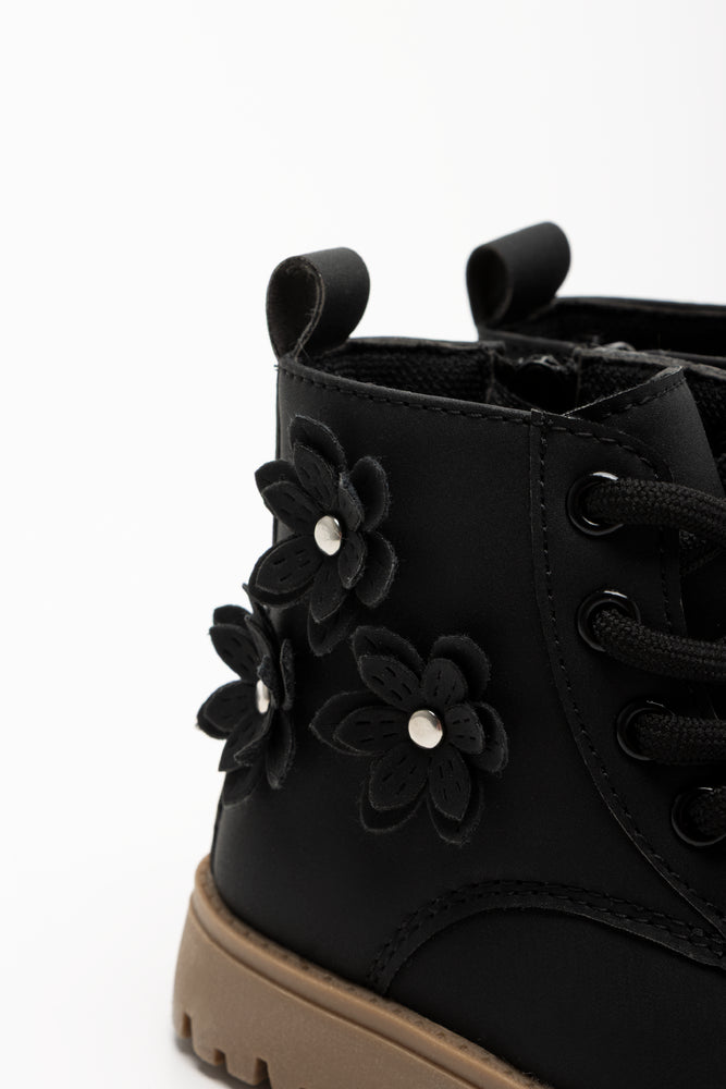Flower Boots Black (3)
