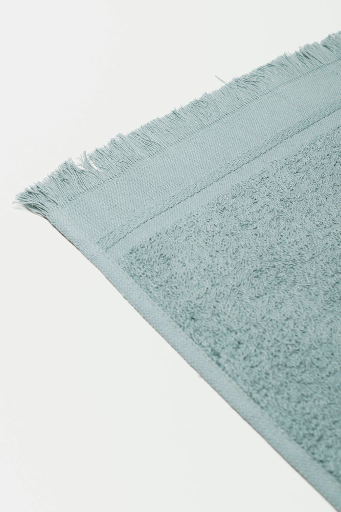 Fringed Guest Towel Green (1)