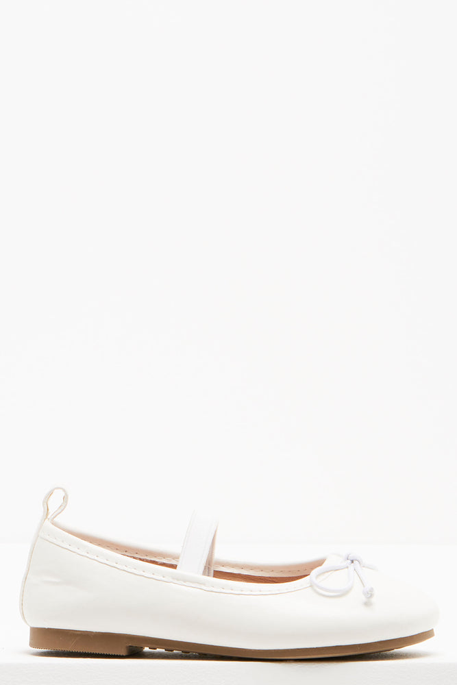 Pumps White