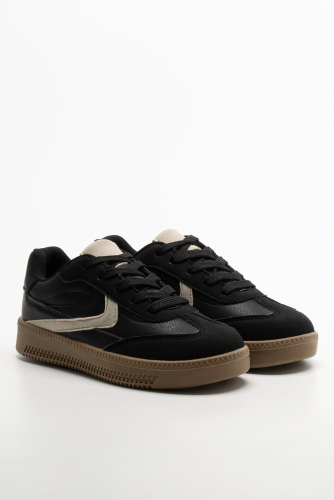 Court Sneakers Black