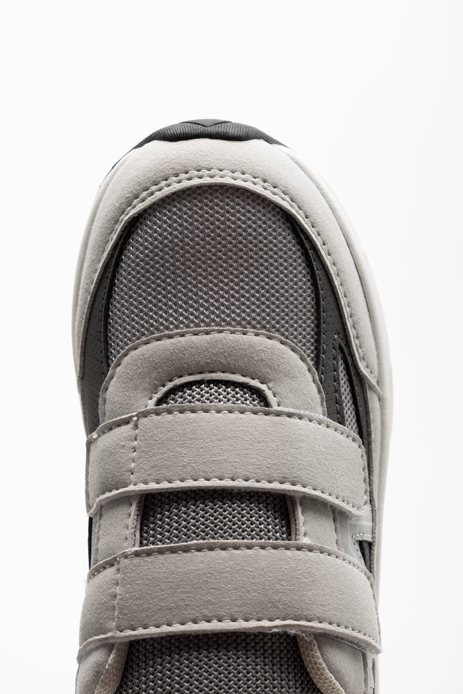 Retro Trainers Grey (4)