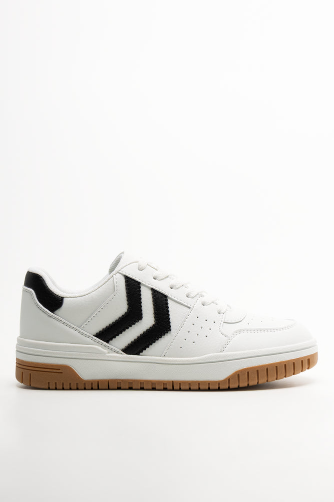 Skate Sneakers White