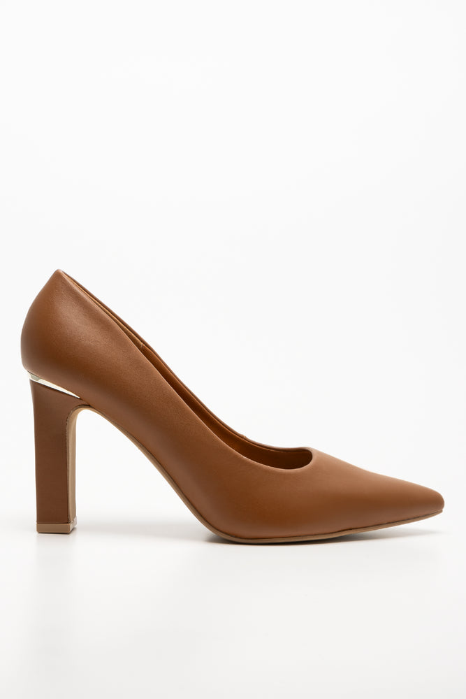 Block Heel Court Shoe Natural