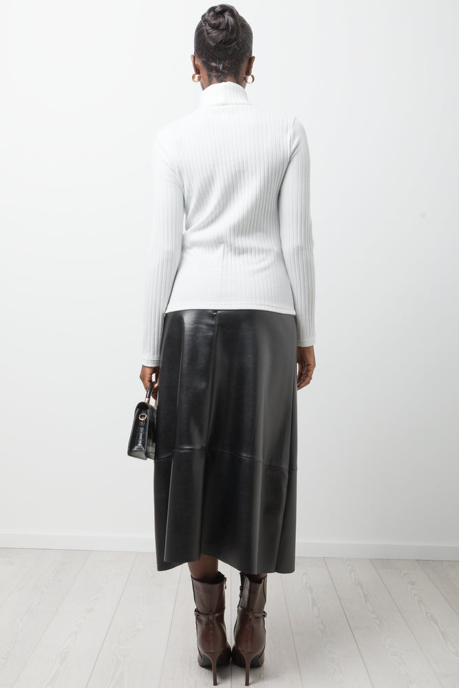 Poloneck White (2)