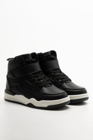 Hightop Sneakers Black