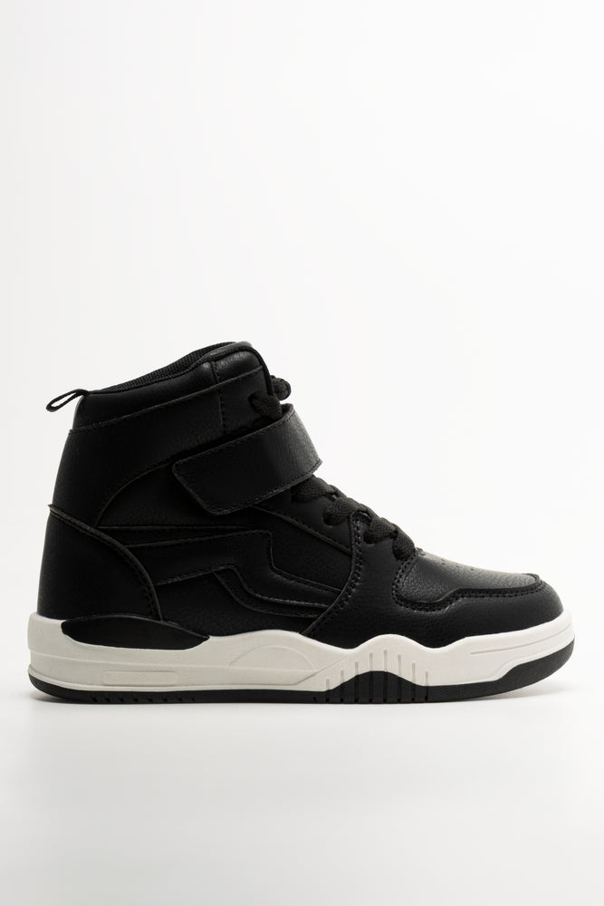 Hightop Sneakers Black