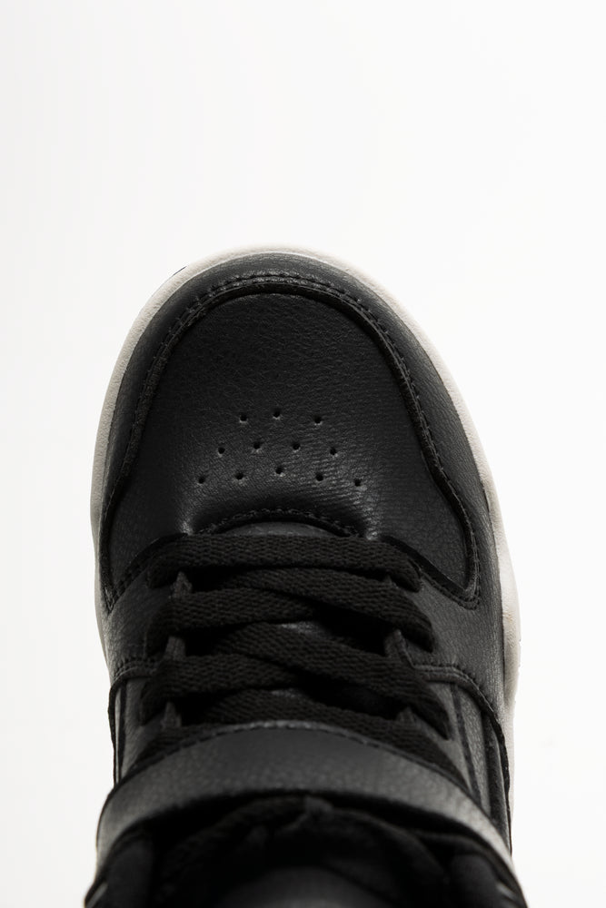 Hightop Sneakers Black (4)