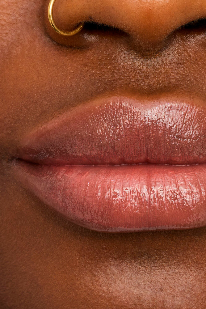 Essence Extreme Shine Volume Lipgloss 09 (2)