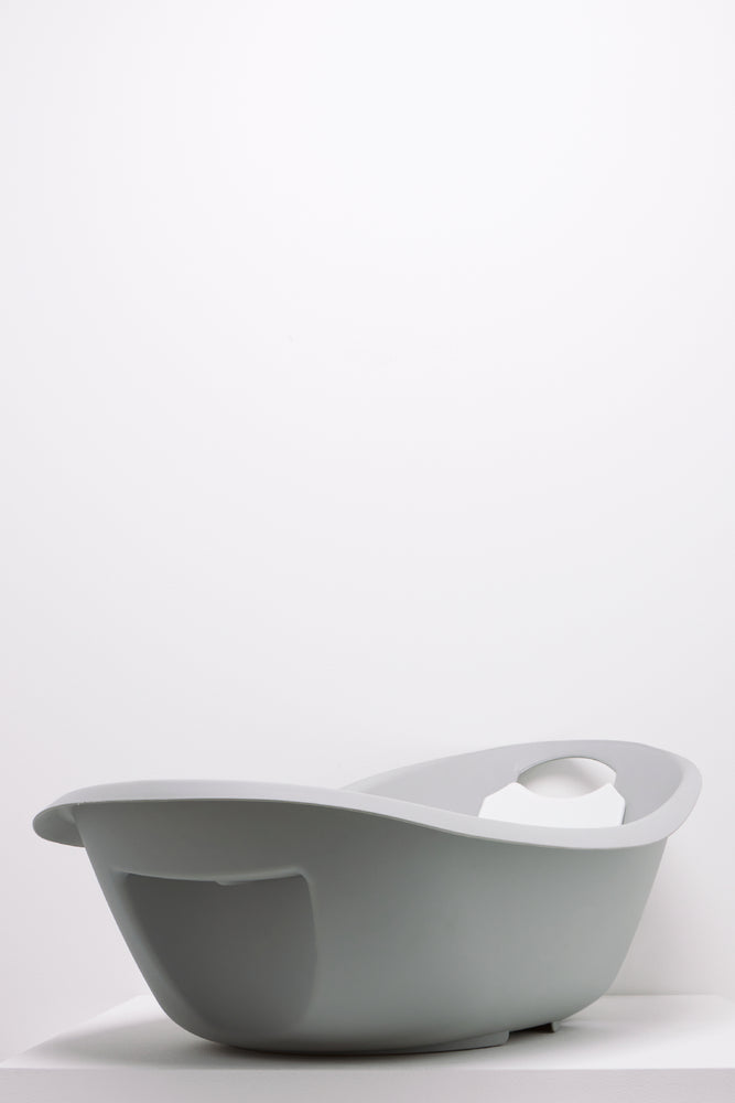 Ultima Bath With Seat Grey (1)