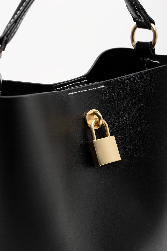 Mini Bucket Bag Black (3)