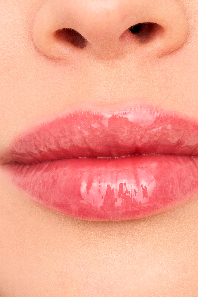 Essence Extreme Shine Volume Lipgloss 02 (3)