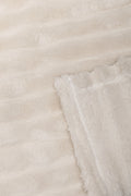 Large Textured Throw Cream (1)