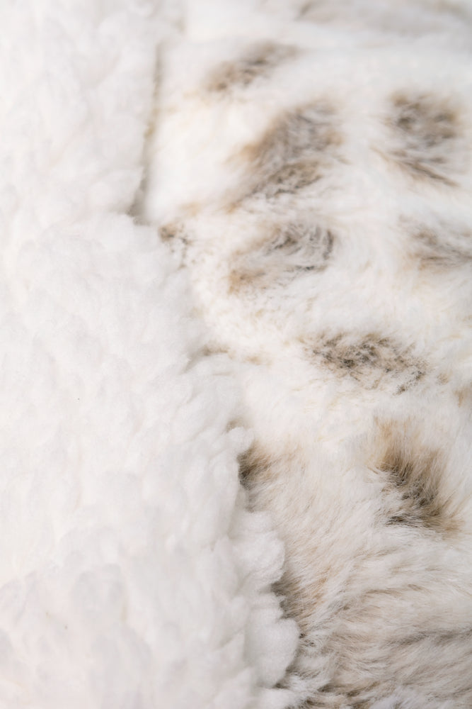 Sherpa Throw Natural (1)