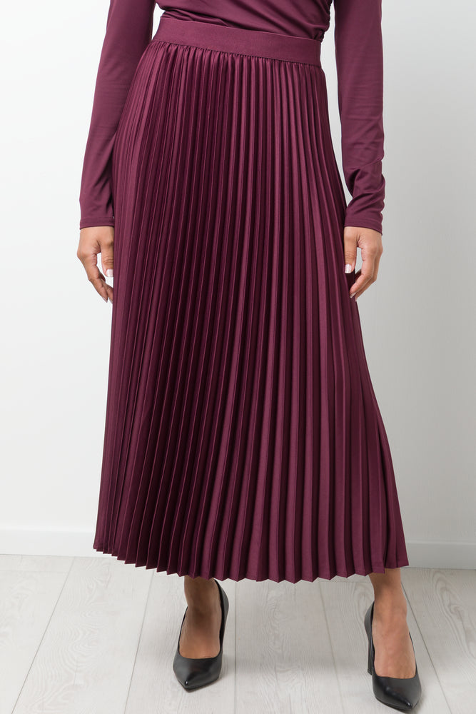Satin Maxi Pleated Skirt Burgundy