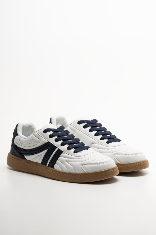 Court Sneaker White