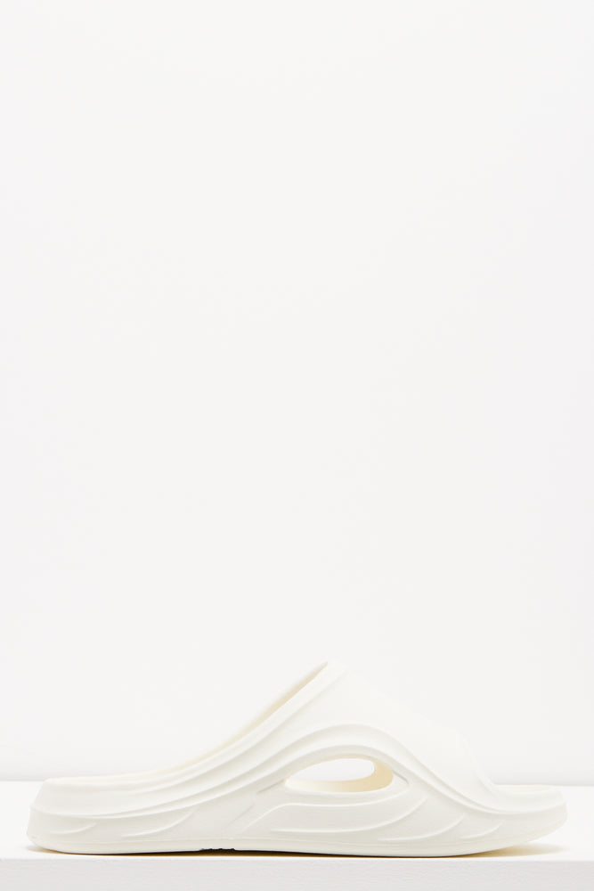 Cut Out Slides Cream
