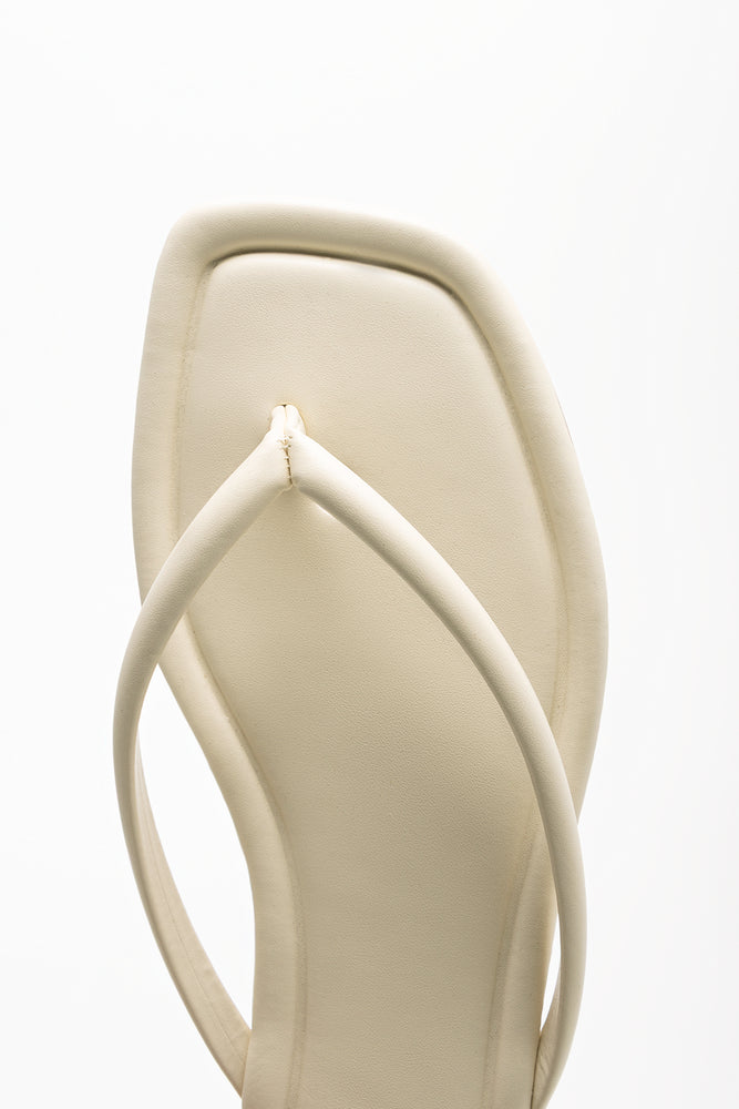 Thong Mule Sandal Natural (4)