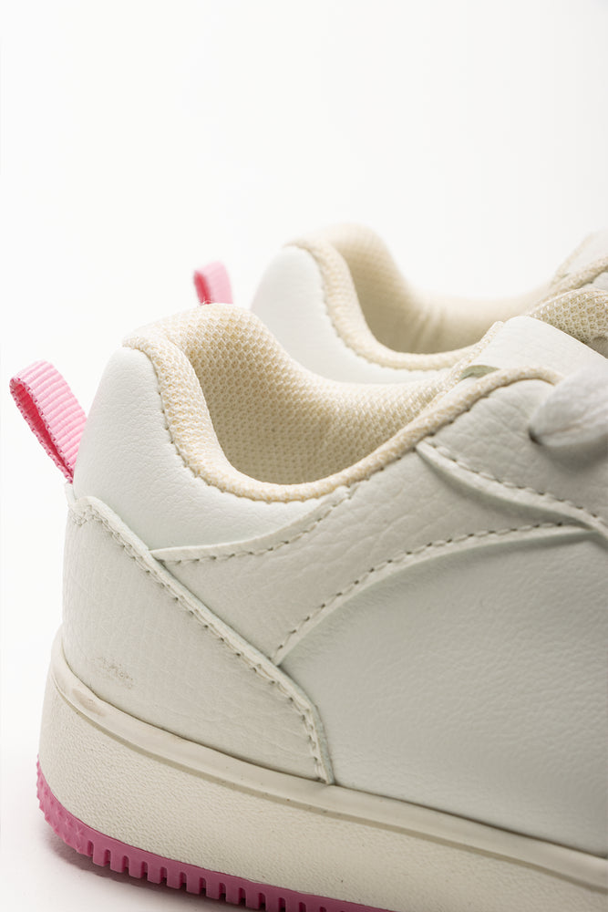 Flower Charm Sneakers White (3)