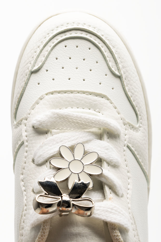 Flower Charm Sneakers White (4)
