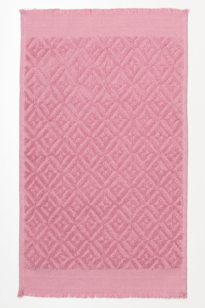 Textured Fringed Guest Towel Pink