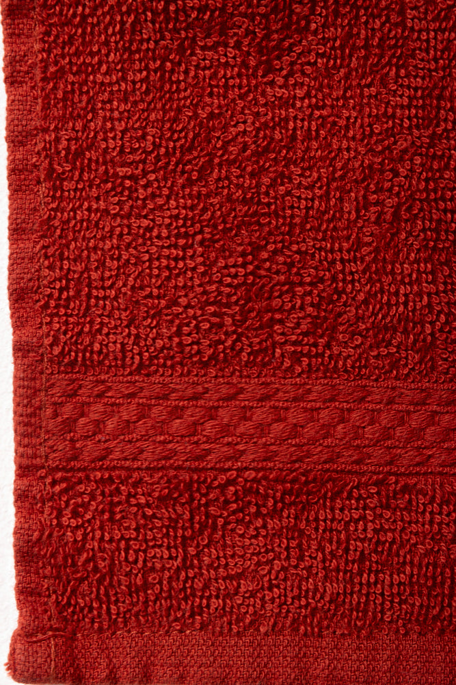 RED OCHRE STD PLAIN FACE CLOTH (1)