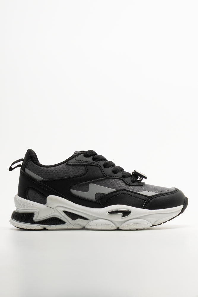 Trainer Black