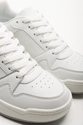 Skate Sneakers White (2)