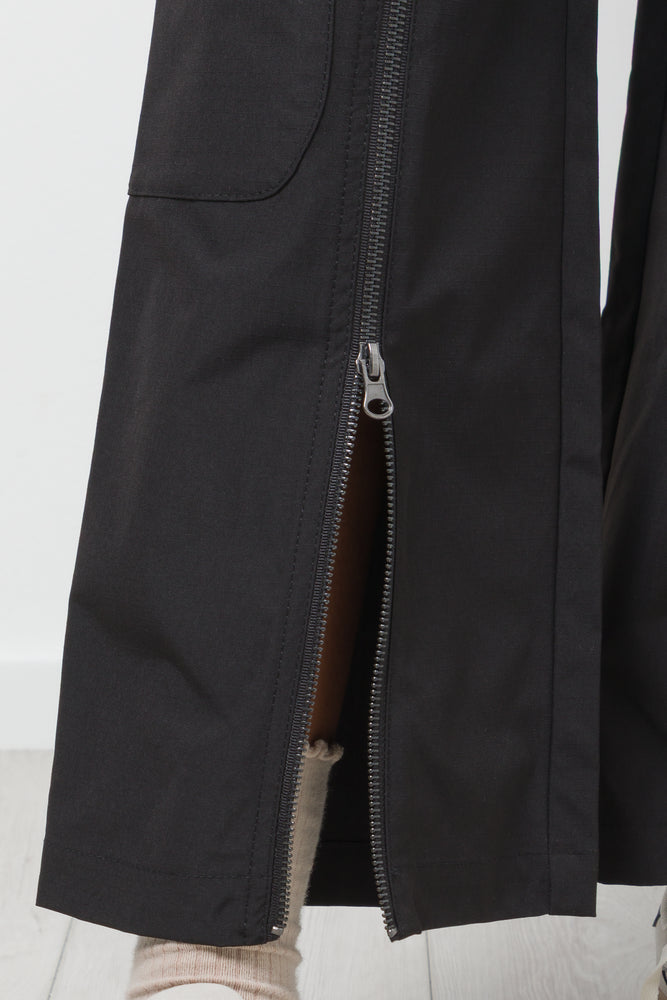 Cargo Pants With Zip Detail Black (4)
