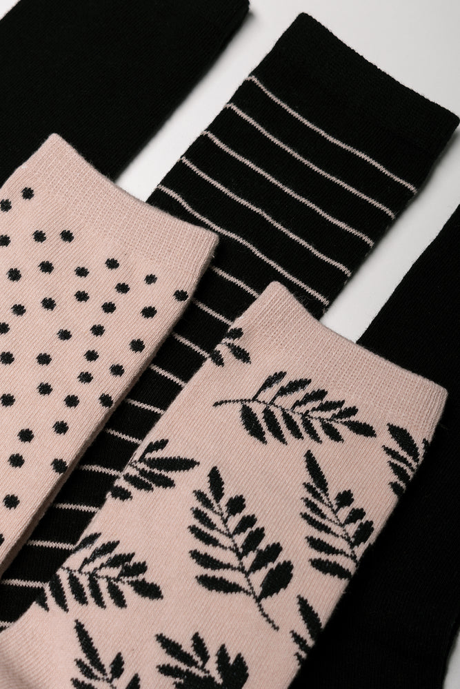 5 Pack Crew Socks Black And Natural (1)