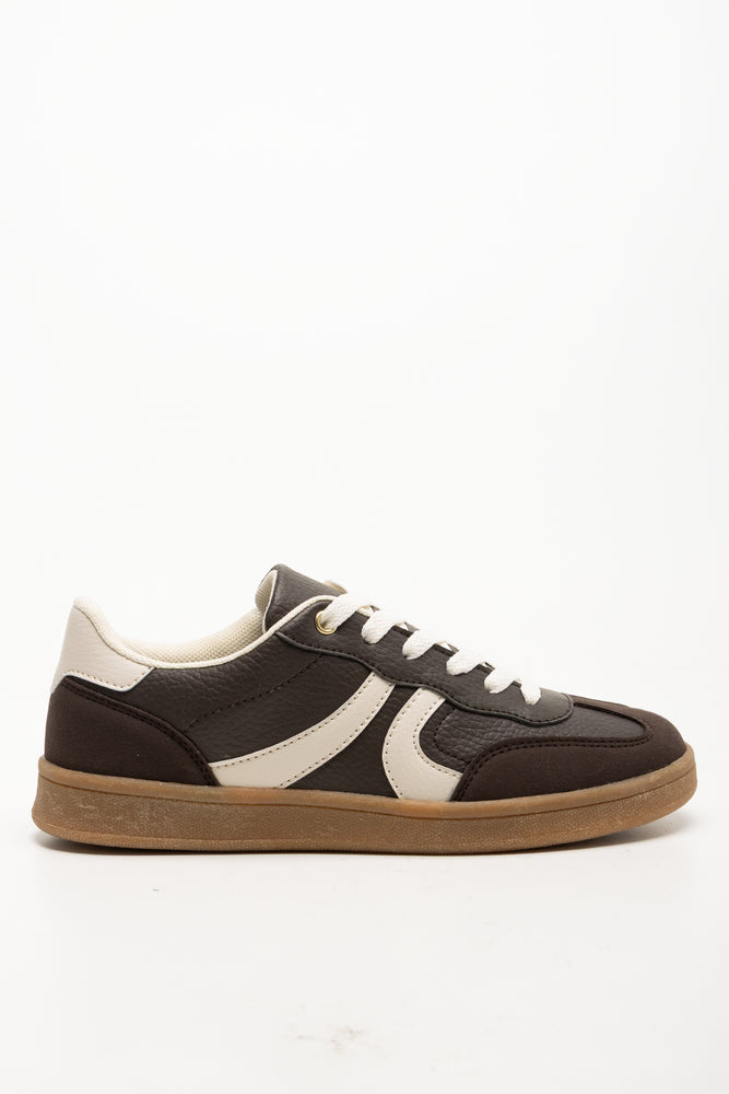 Retro Sneakers Brown