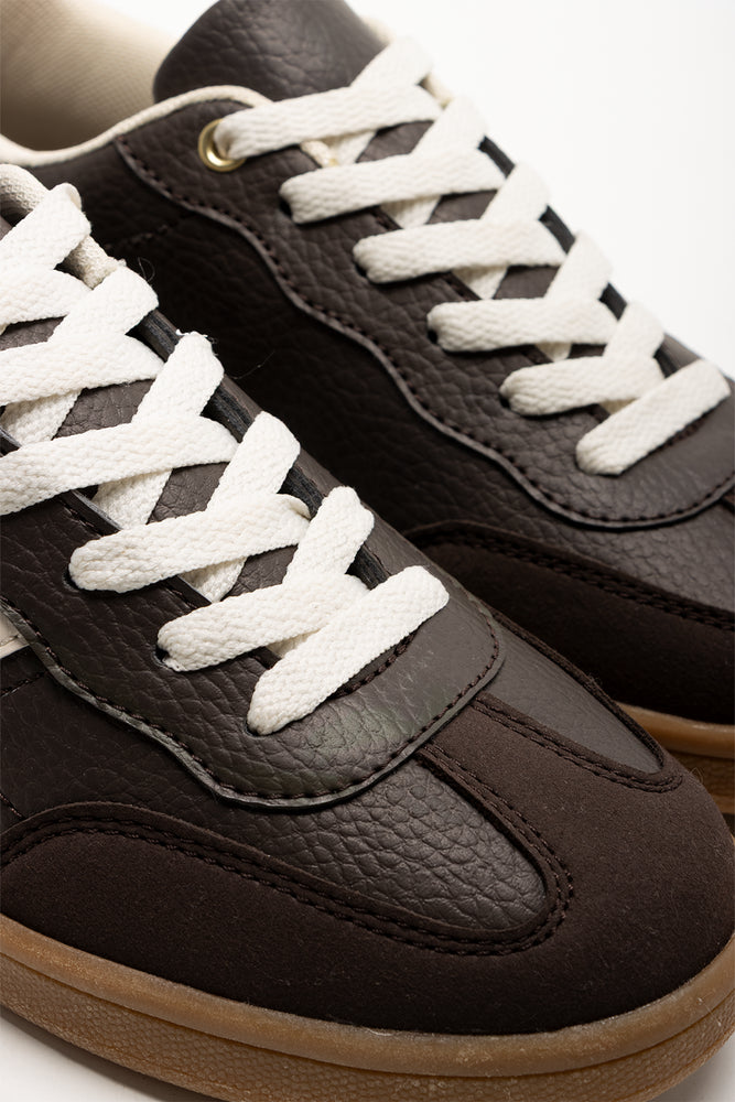 Retro Sneakers Brown (2)
