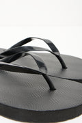 Plain Flip Flop Black (2)