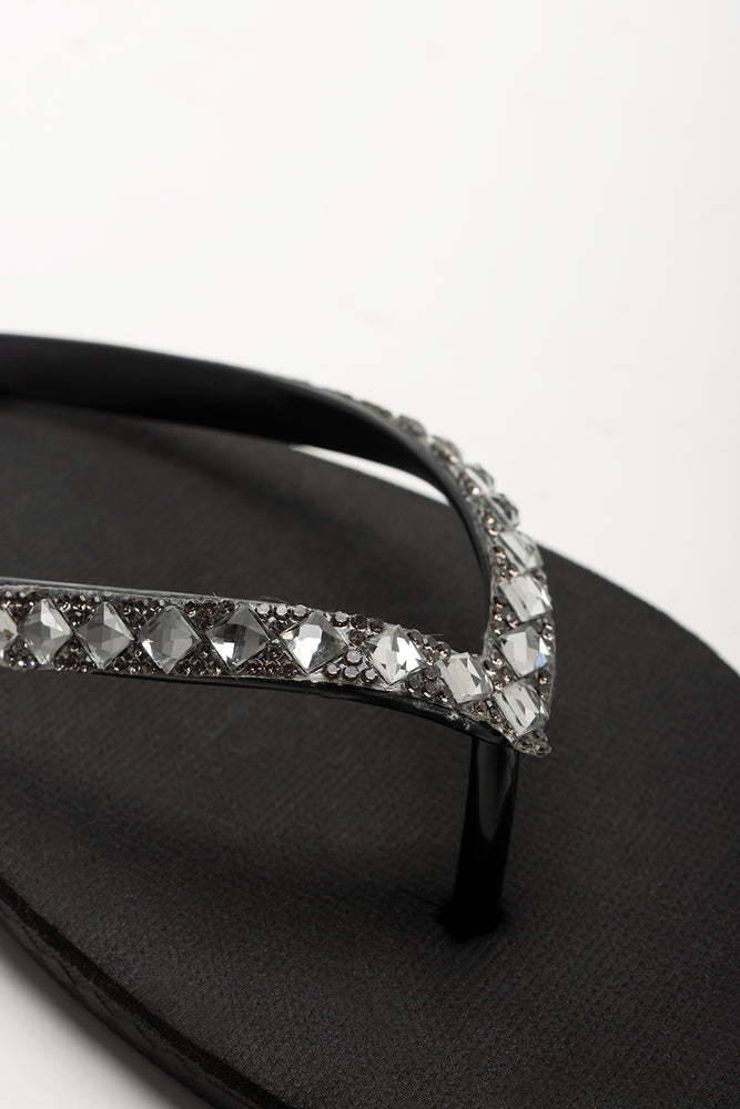 Diamante Flip Flops Black (2)