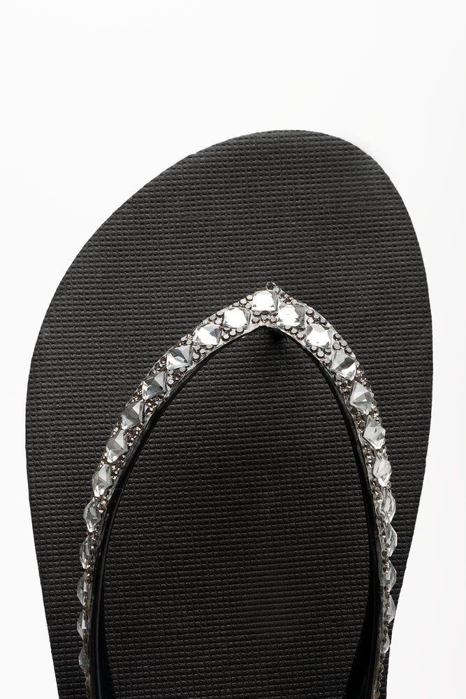Diamante Flip Flops Black (4)