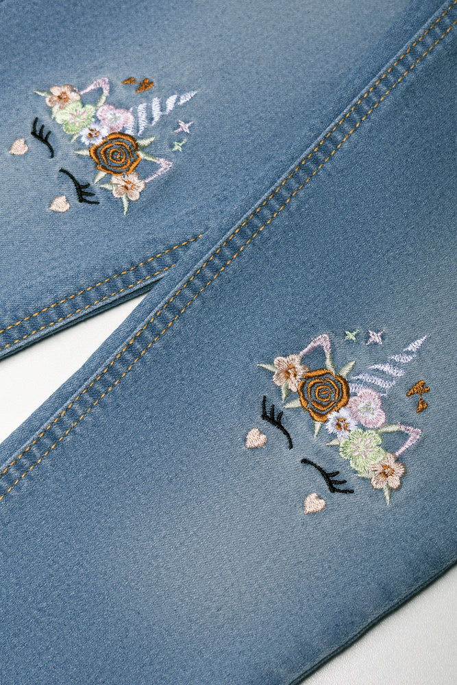 Unicorn Embroidered Denim Mom Jeans Blue