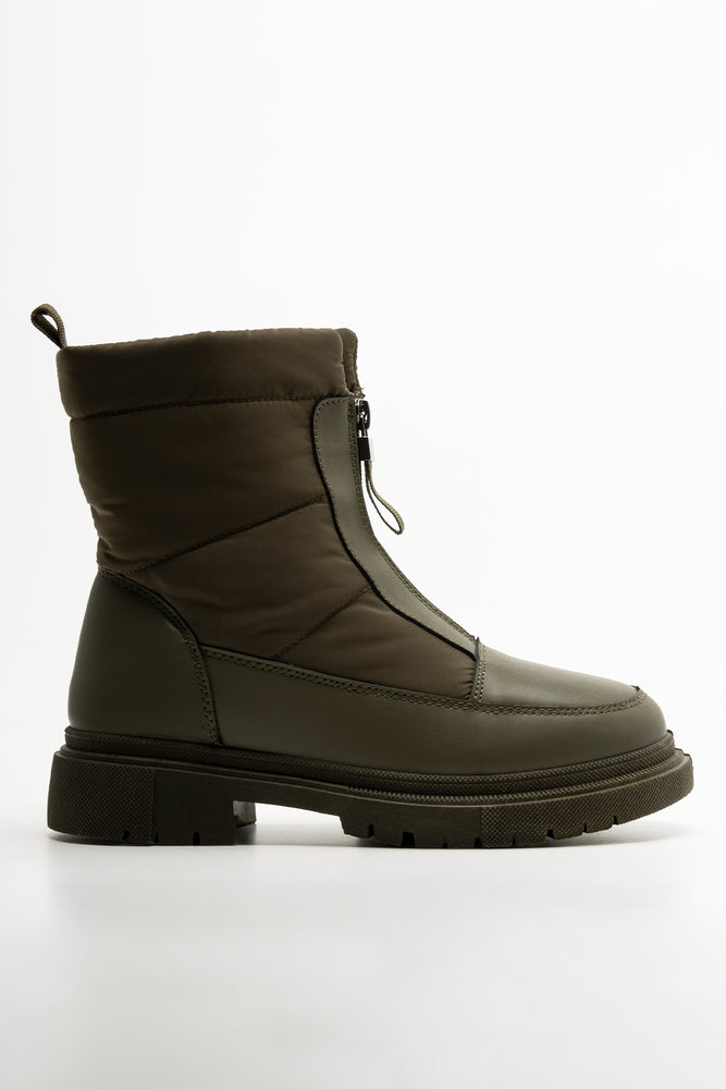Boots Dark Green (1)