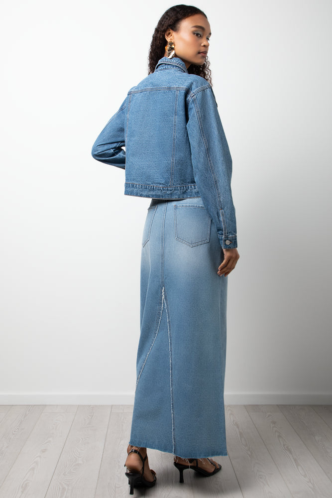 Denim Trucker Jacket Light Blue (2)