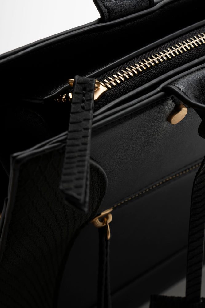 Croc Insets Handbag Black (4)