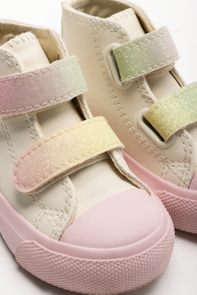 Hello Kitty Hightop Sneaker (2)