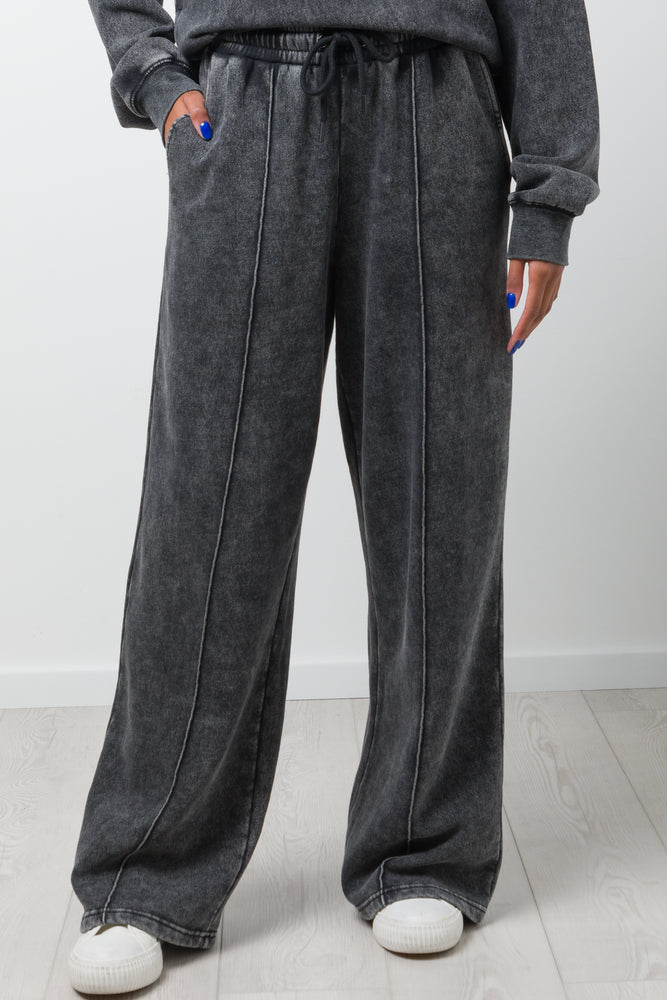 Wide Leg Trackpants Dark Grey