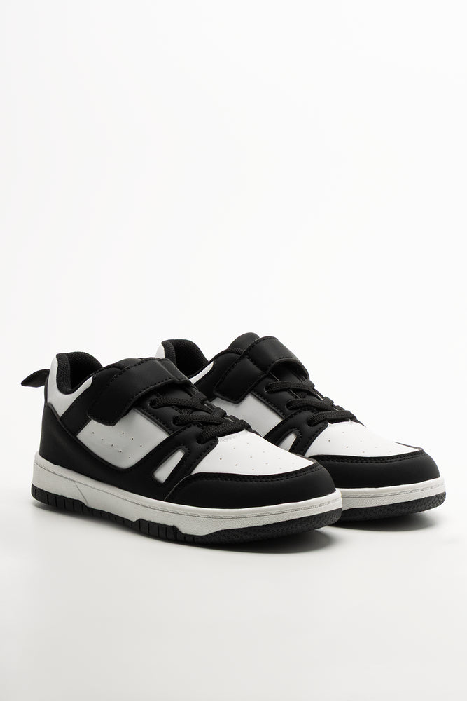 Skate Sneakers White