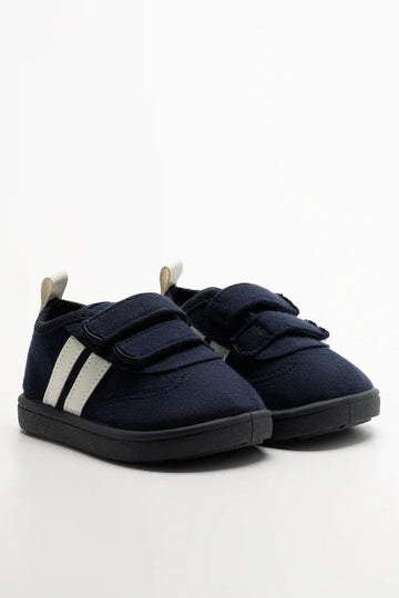 Lace Up Sneaker Navy