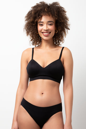 3 Pack Seamfree Bikini Panties Black And Grey